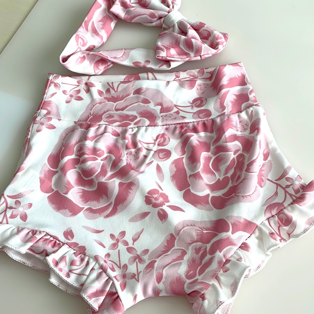 Baby Bum Cover with Bow Headband Size 9-12 months